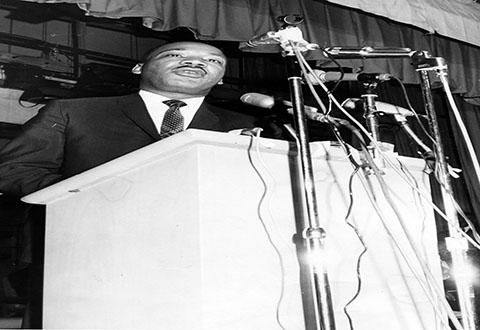 Dr. King speaks at Glenville High School in 1967